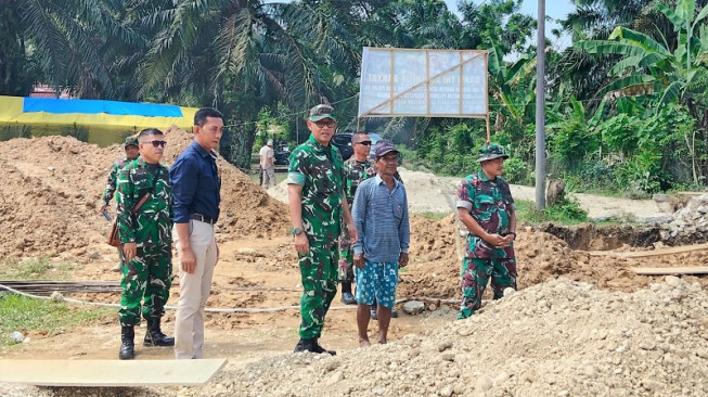 Percepat Infrastruktur Daerah, TNI Bangun Dua Jembatan Strategis di Sarolangun